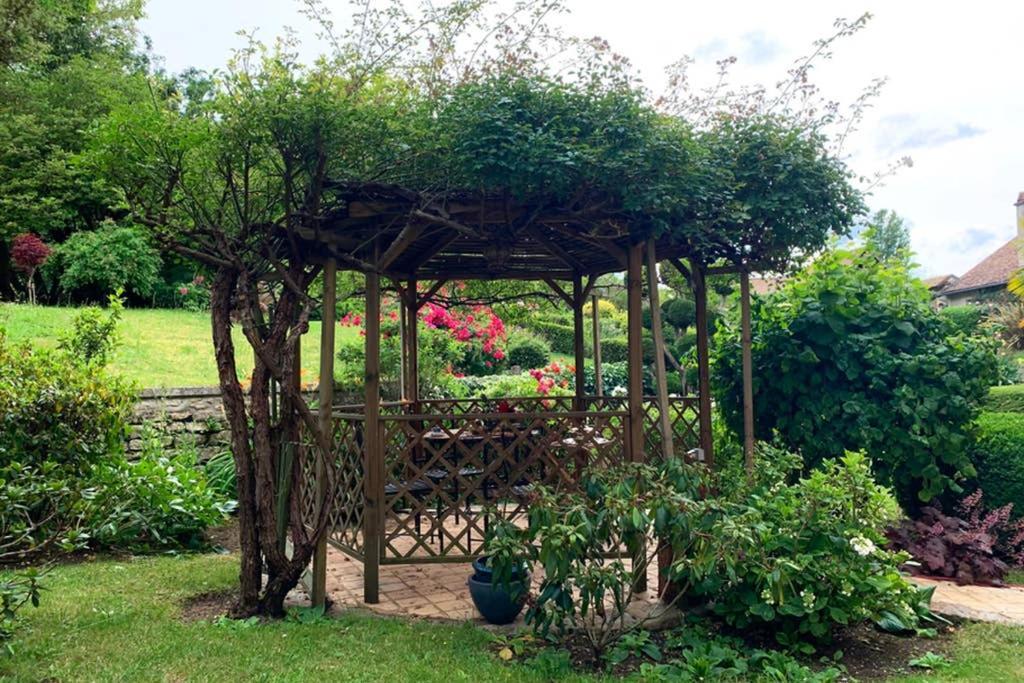 Beautiful Country House Located 50Min From Paris Eiffel Tour - Demeure D'Exception A 50Min De Paris Tour Eiffel Hodent Dış mekan fotoğraf