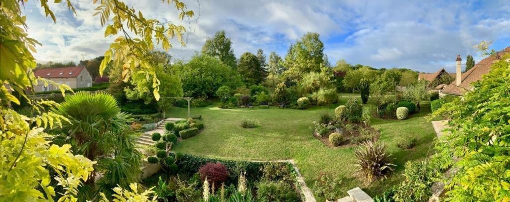 Beautiful Country House Located 50Min From Paris Eiffel Tour - Demeure D'Exception A 50Min De Paris Tour Eiffel Hodent Dış mekan fotoğraf